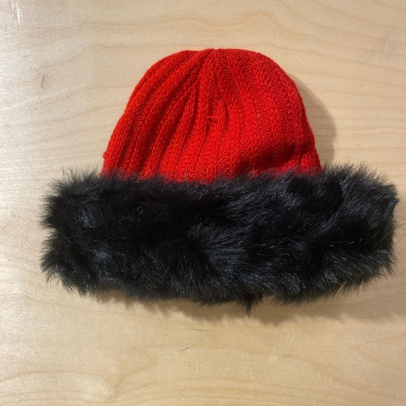 Silver Stone Fur Lined Toboggan (AV) - Picture 2 of 8